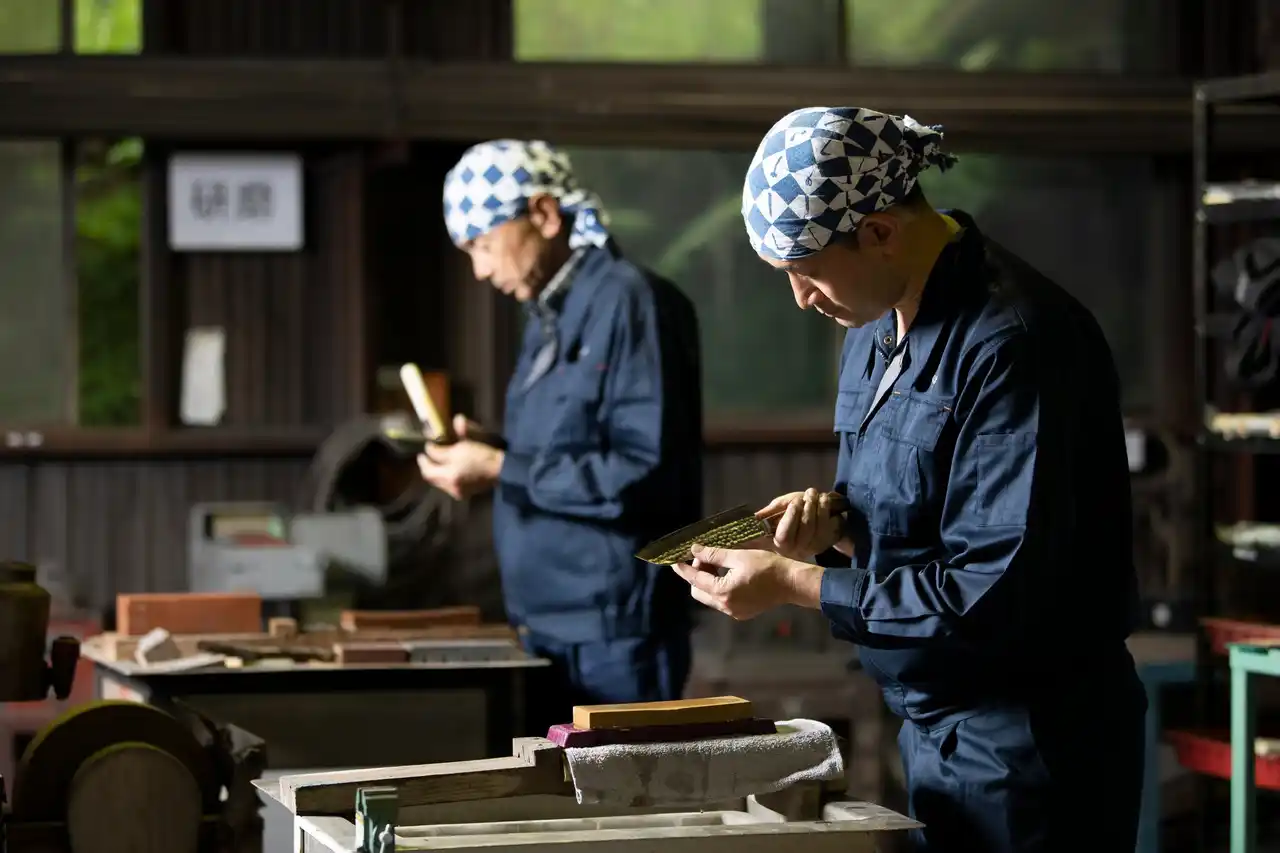 【株式会社ふくべ鍛冶】 専門の職人に"道具"の修理を依頼できるプラットフォーム「DAIJINI」始動。能登半島地震後の「思い出の品を直したい」という地元のニーズから生まれた新サービス