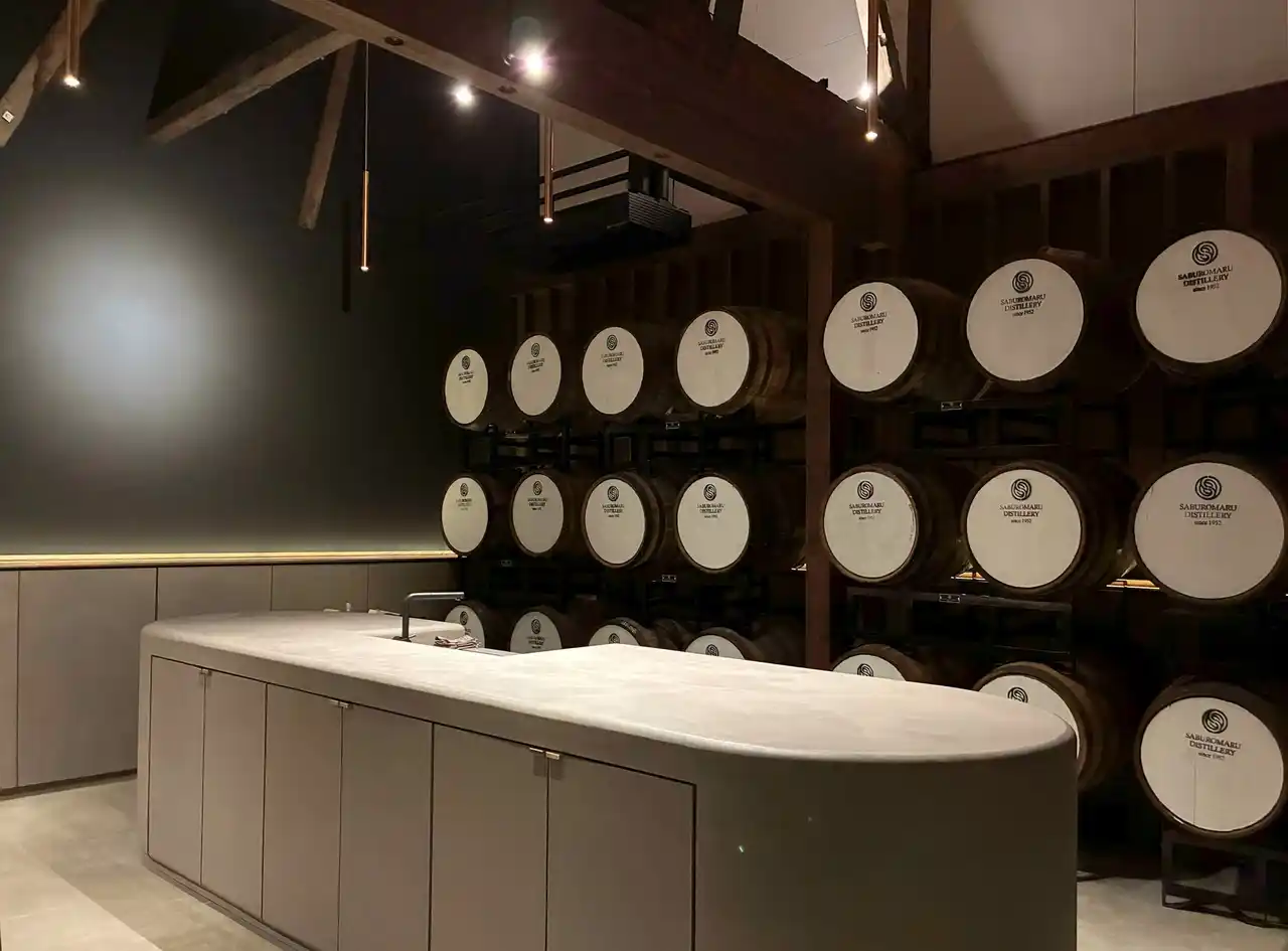 【若鶴酒造株式会社】 三郎丸蒸留所 ハンドフィルルーム公開