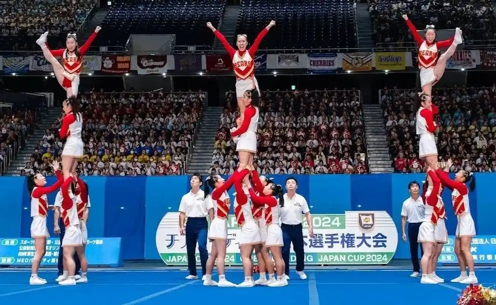 全国屈指の強豪校、箕面自由学園チアリーダー部「JAPAN CUP2025日本選手権大会」の報告会のチケットがふるさと納税に！