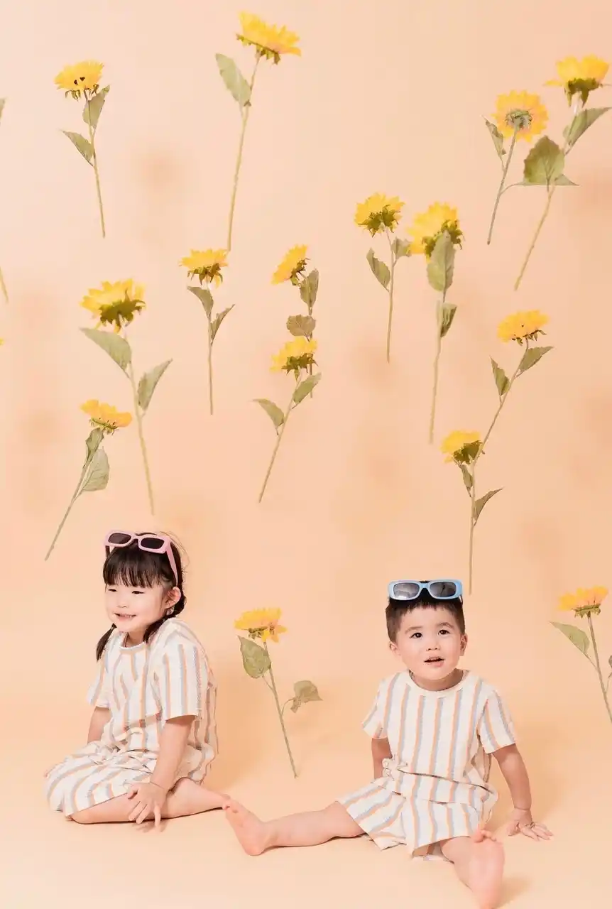 【夏休み限定】ひまわりブースで家族やキッズフォトが叶う！東京大塚セルフ写真館「INAI LIFE」に期間限定で登場！