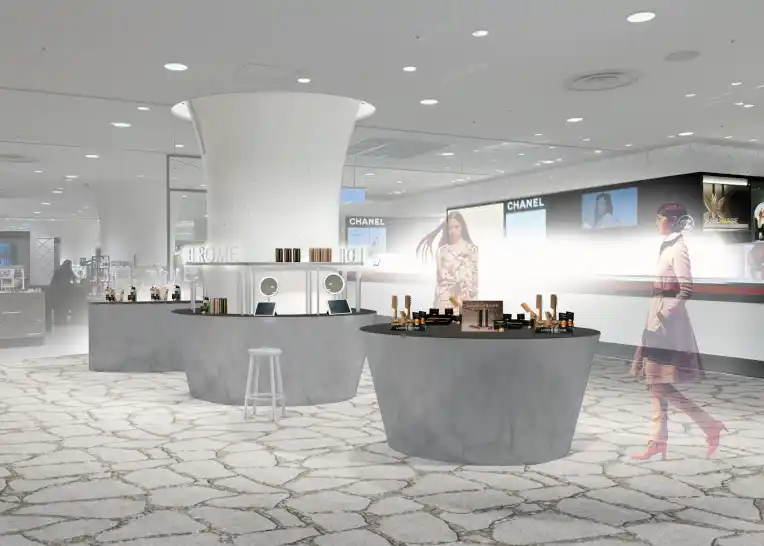 【株式会社YC・Primarily】 ラブクロムの新店舗が「渋谷ヒカリエShinQs」に2025年8月21日(木)グランドオープン。ラブクロムのフルラインナップの他、限定商品も展開。