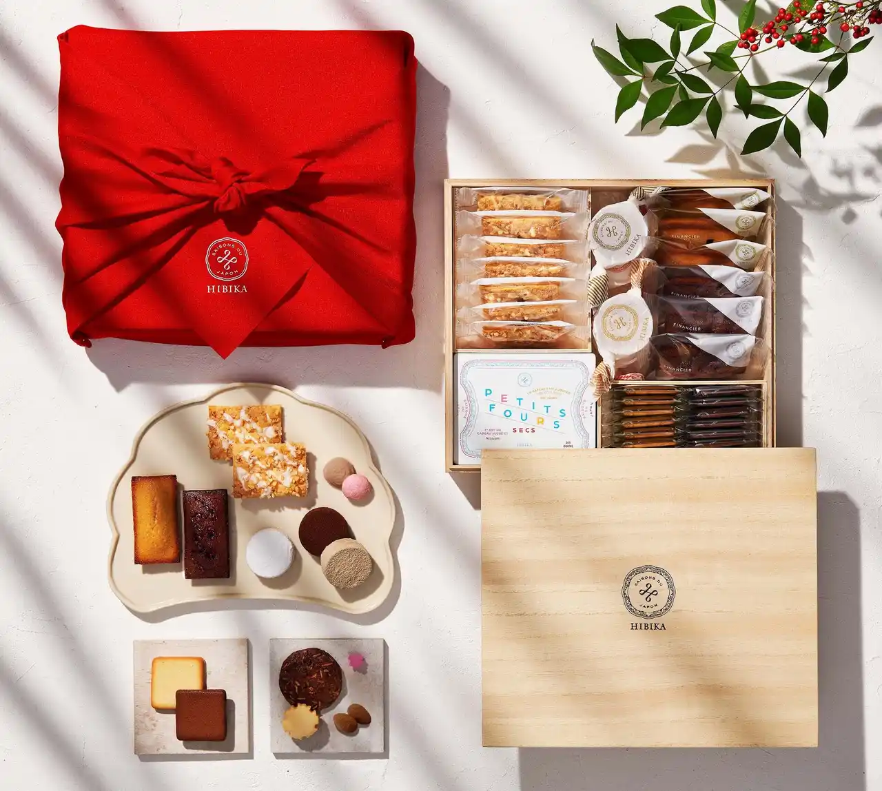 四季菓子の店 HIBIKA（ひびか）は、12月12日(金)より年末年始のご挨拶におすすめの特別なギフトを販売いたします。