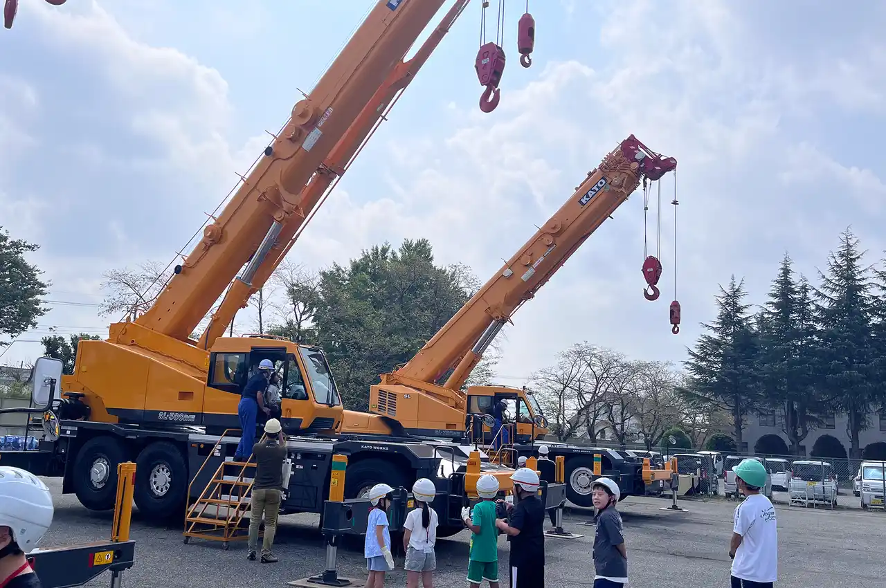 【株式会社加藤製作所】 【夏休み特別企画】 茨城工場で「こども工場見学会」を開催