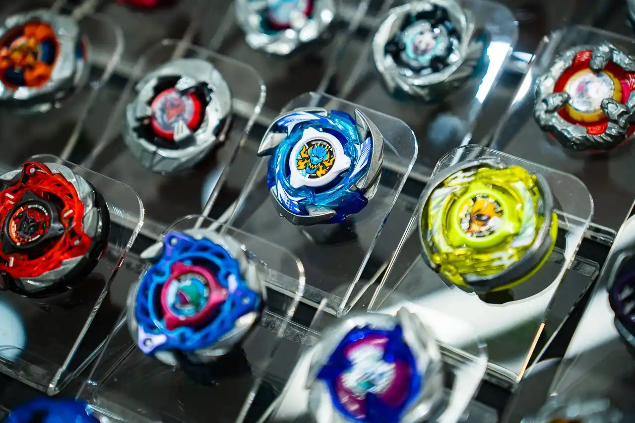 【株式会社アニメイト】アニメイトでベイブレードを楽しもう！　『BEYBLADE X』のポップアップショップが7月26日から開催！　会場内やスタッフバトルの様子をお届け！