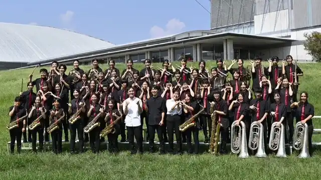 横浜市立港中学校吹奏楽部.jpg