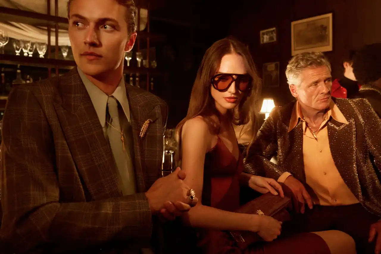 AMIRIが2025年秋冬のキャンペーンビジュアルを公開