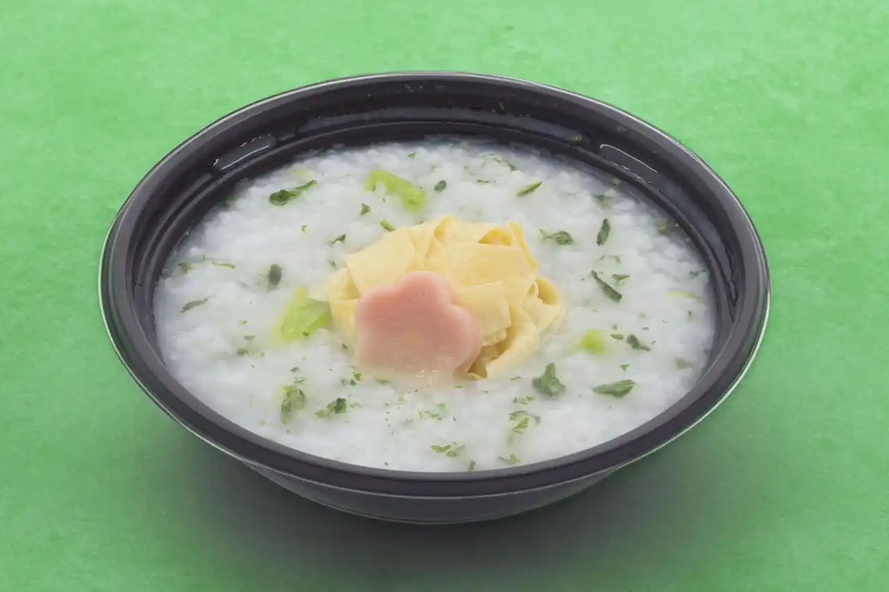 【株式会社梅の花グループ】 【梅の花テイクアウトショップ】七草と湯葉のやさしい味わいでほっと一息… 「七草がゆ」を数量限定で販売