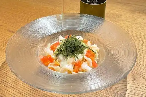 【株式会社AN】 【夏限定メニュー】新宿三丁目 ナチュラルワイン×創作沖縄料理『BISTRO CHURA（ビストロ ちゅら）』から冷製そばを期間限定で新発売