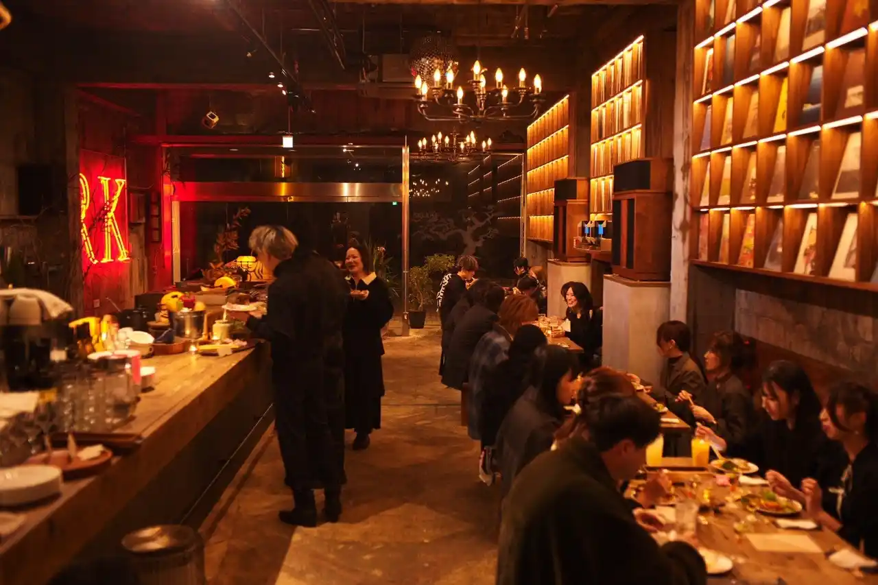 【株式会社 supreme table】 前橋市の商店街に新たなカルチャースポット誕生！音楽・食・サウナが融合した新感覚の複合施設