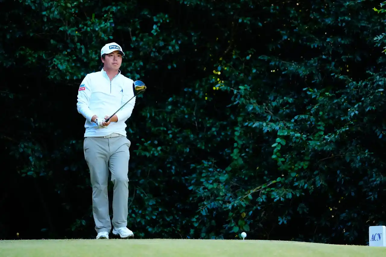 【ジョイカル】 ジョイカルジャパン、プロゴルファー細野勇策選手とのスポンサー契約を更新