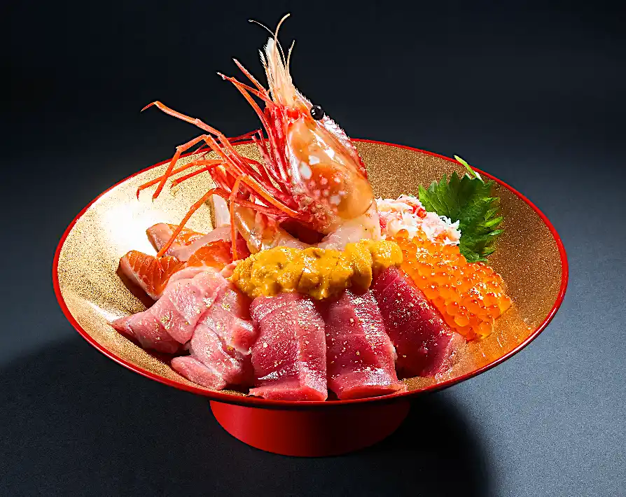 観光の聖地浅草に贅沢すぎる「インバウン丼」降臨!1万円オーバーの海鮮丼に外国人観光客がリーズナブル