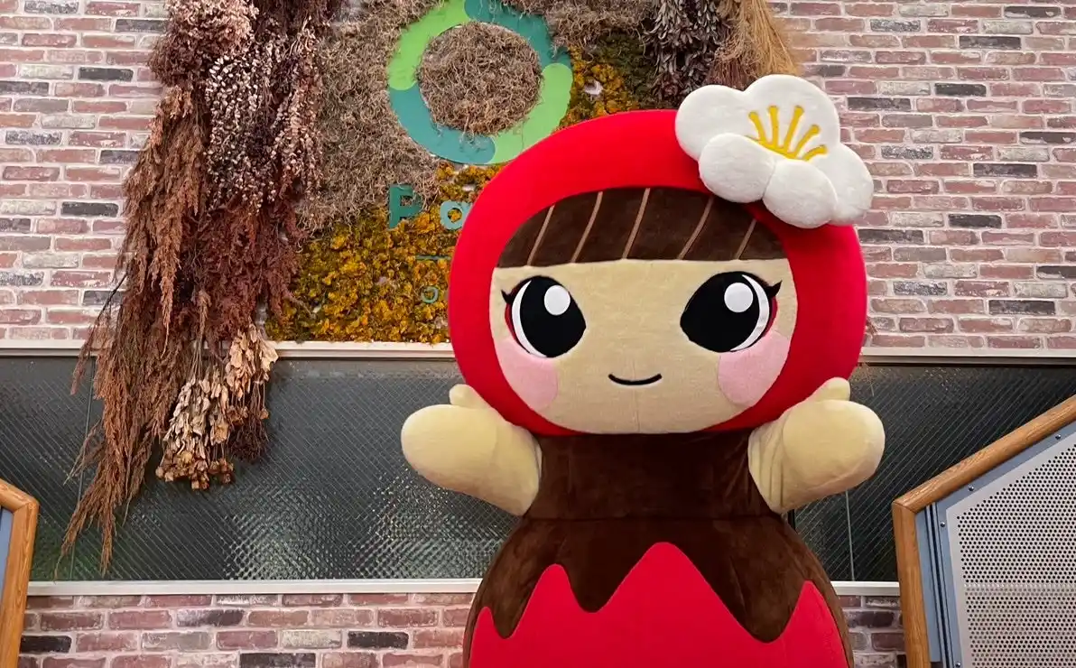 【株式会社ONDOホールディングス】 ゆるキャラ祭典にもエントリーしている地元キャラクターがオーパークに集合！　越生町 うめりん＆毛呂山町 もろ丸くんによる「じゃんけん大会・ビンゴ大会」を開催します