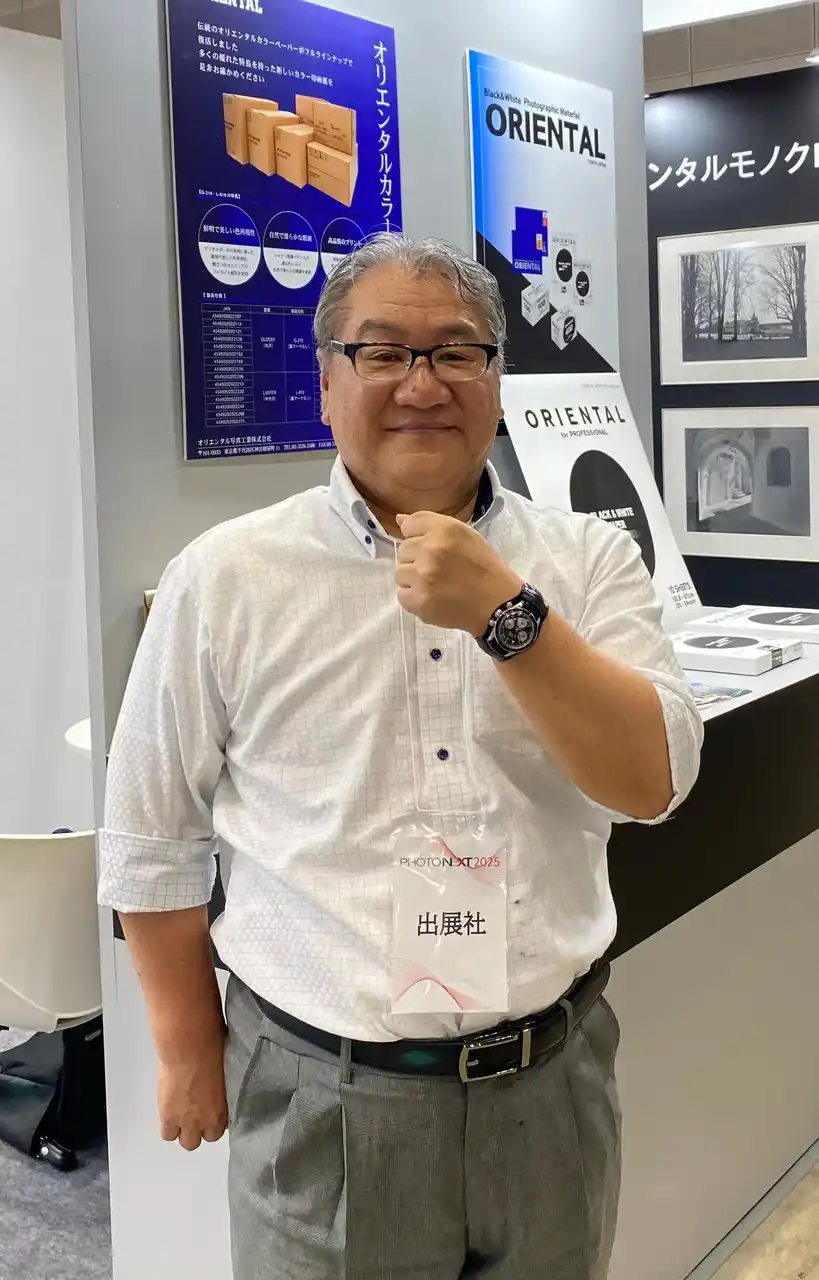 【株式会社クロスワン】 写真文化を支える、オリエンタル写真工業株式会社・山中昭二氏、「信長デイトナ」をご体験