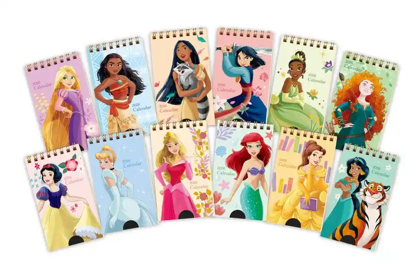 夢がいっぱい！推しのプリンセスが12種類登場「ディズニープリンセス／ポケットカレンダー」9月1日新発売滑り止め付で自立して、コンパクトで持ち運びに便利！