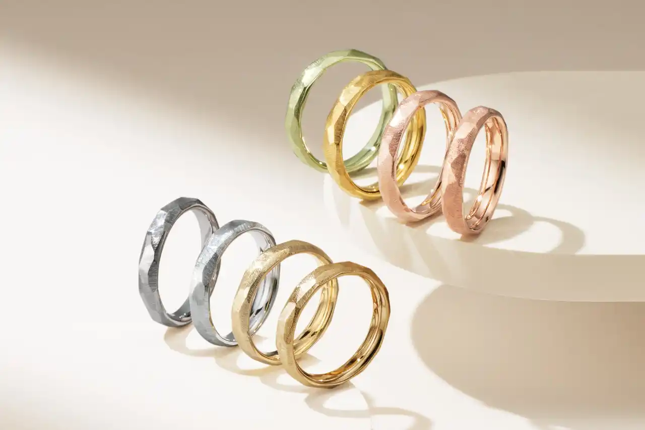 【ブリリアンスプラス】人気デザインの色を、今だけ全8色から選べる。結婚指輪の限定カスタムオーダーイベントを8月1日より開始