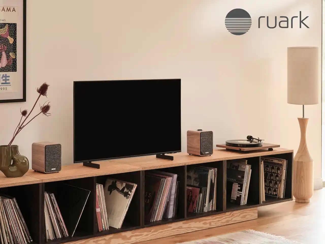 【株式会社Delfin Japan】 英国発、ライフスタイルオーディオのトップブランドruarkaudioから、Rシリーズ「MR1mk3」、100シリーズ「R610」「Sabre-R」が3/20（金）に新発売！