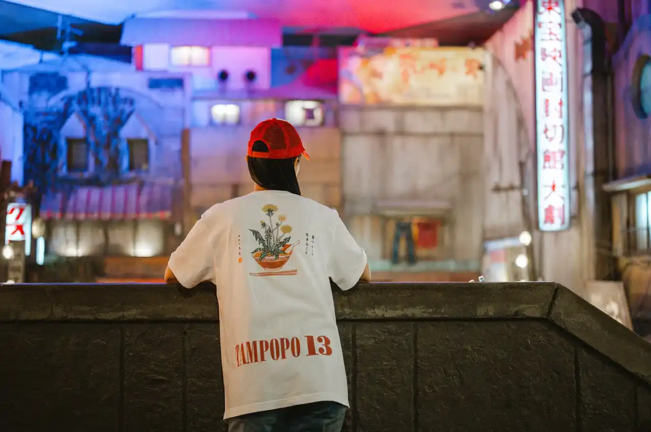 新横浜ラーメン博物館で、横浜の新土産！ タンポポTシャツ