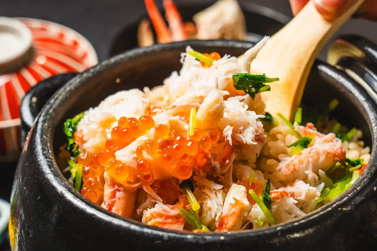 【カニづくし】蟹をふんだんに使用した逸品を取り揃えた、冬の味覚を堪能する「蟹尽くし会席」が期間限定で登場 | 沖縄・ラグナガーデンホテル by PR TIMES