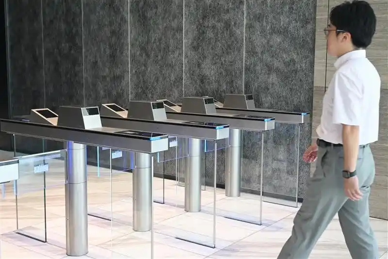 【NECトピックス】 NEC、「BLUE FRONT SHIBAURA TOWER S」に顔認証を活用した入退場管理および決済を提供