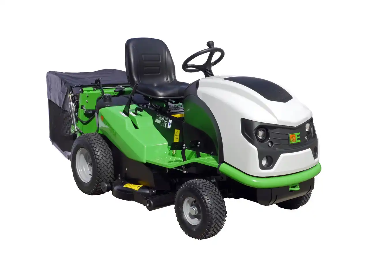 【株式会社オーレック】 創業地・久留米市のスポーツ環境向上に貢献