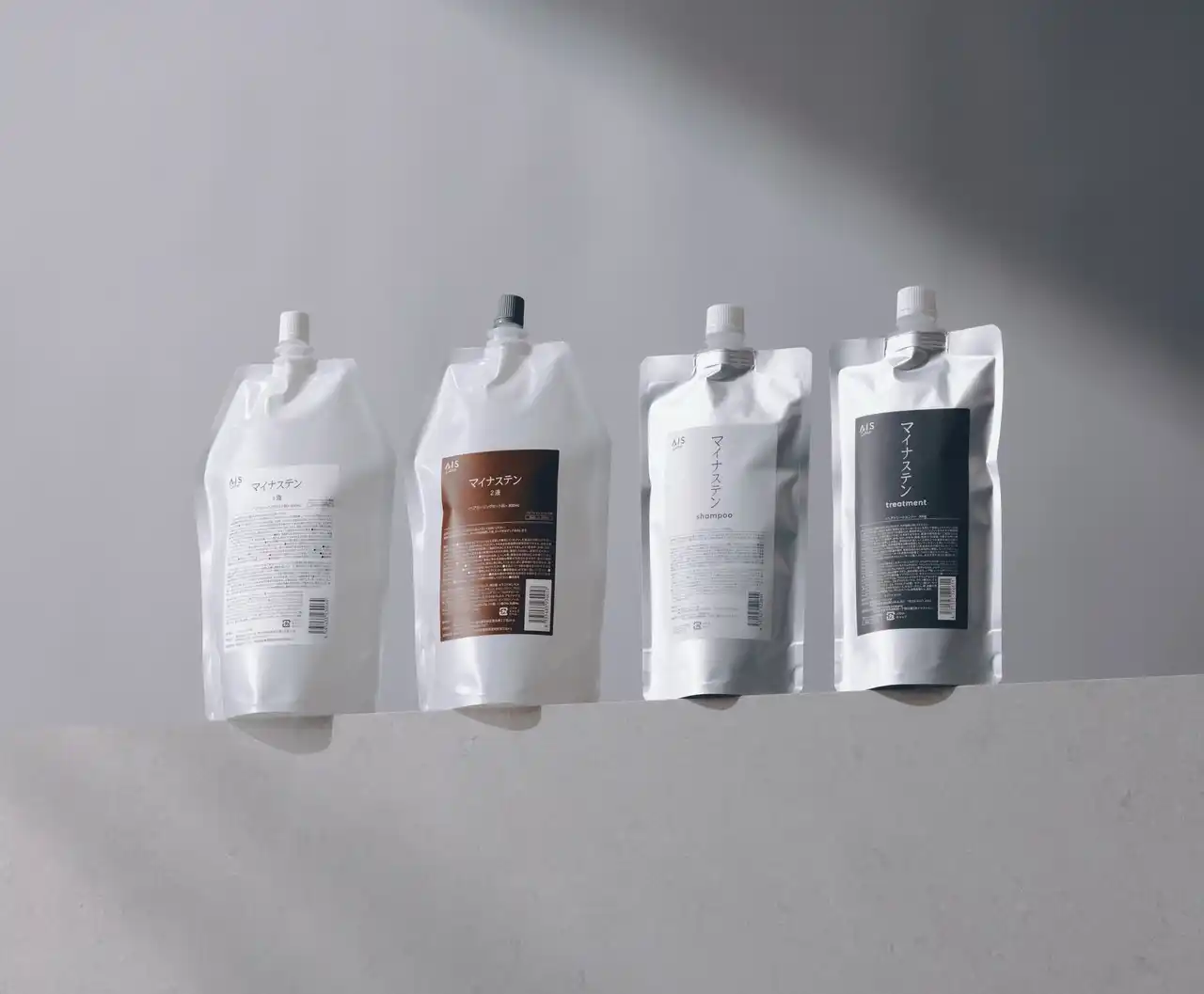 【株式会社ユーフォリオ】 【新ヘアケア】「この形をキープしたい」が毎月の来店サイクルを生み出す。デザインとケアを同時に叶えるサロン専売『マイナステン』を販売開始