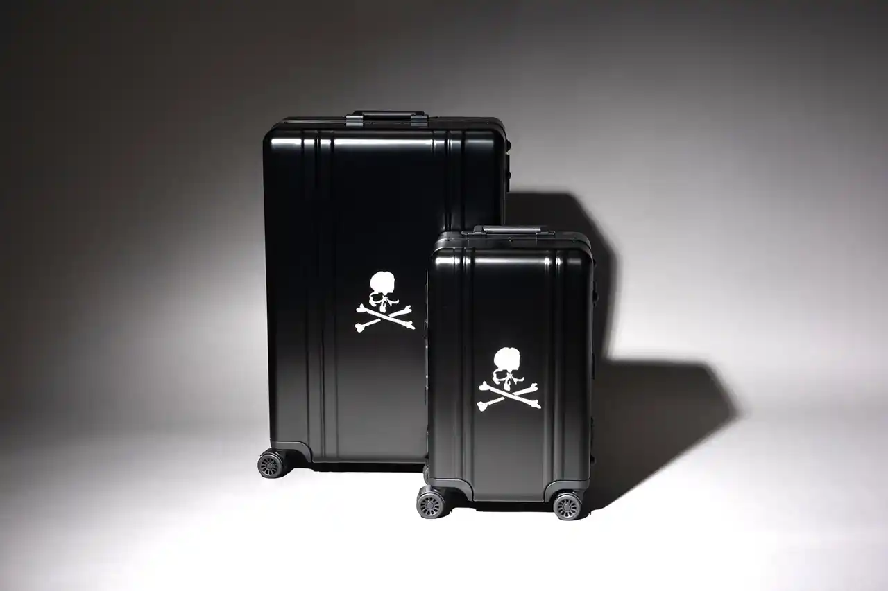 【エース株式会社】 ゼロハリバートンとマスターマインドが贈る、漆黒の限定ラゲージコレクション誕生　12月20日(土)より一部発売開始