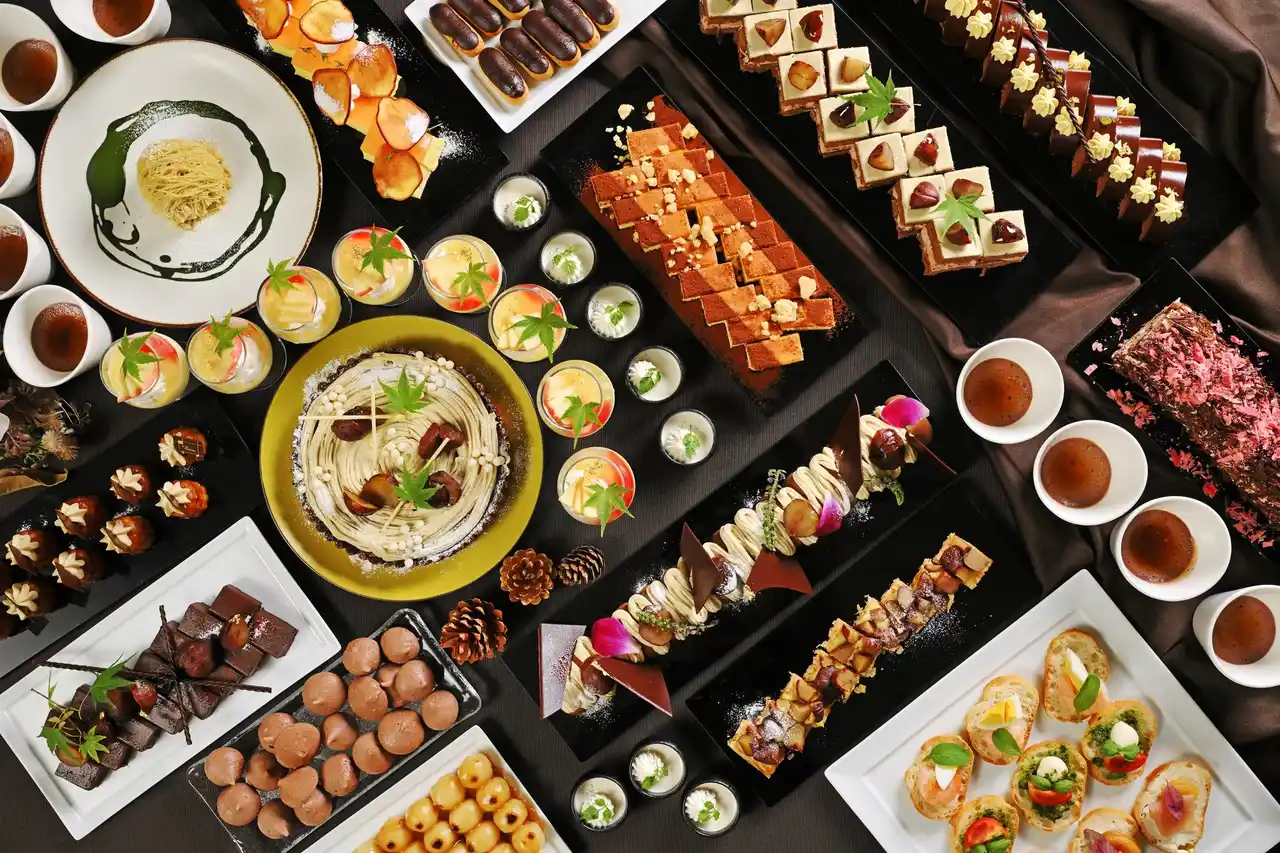 【株式会社西武・プリンスホテルズワールドワイド】 【びわ湖大津プリンスホテル】ホテル最上階で楽しむ！秋の味覚“マロン”と“ショコラ”をテーマにした、「秋を彩る至福のスイーツブッフェ～Marron&Chocolate Parade～」を開催！