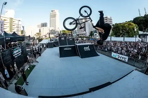 【横須賀市】 【アーバンスポーツのまち横須賀】 BMXフリースタイルJapanCupを今年も横須賀で開催！～会場は昨年に続きヴェルニー公園！昨年は36,000人が来場！～