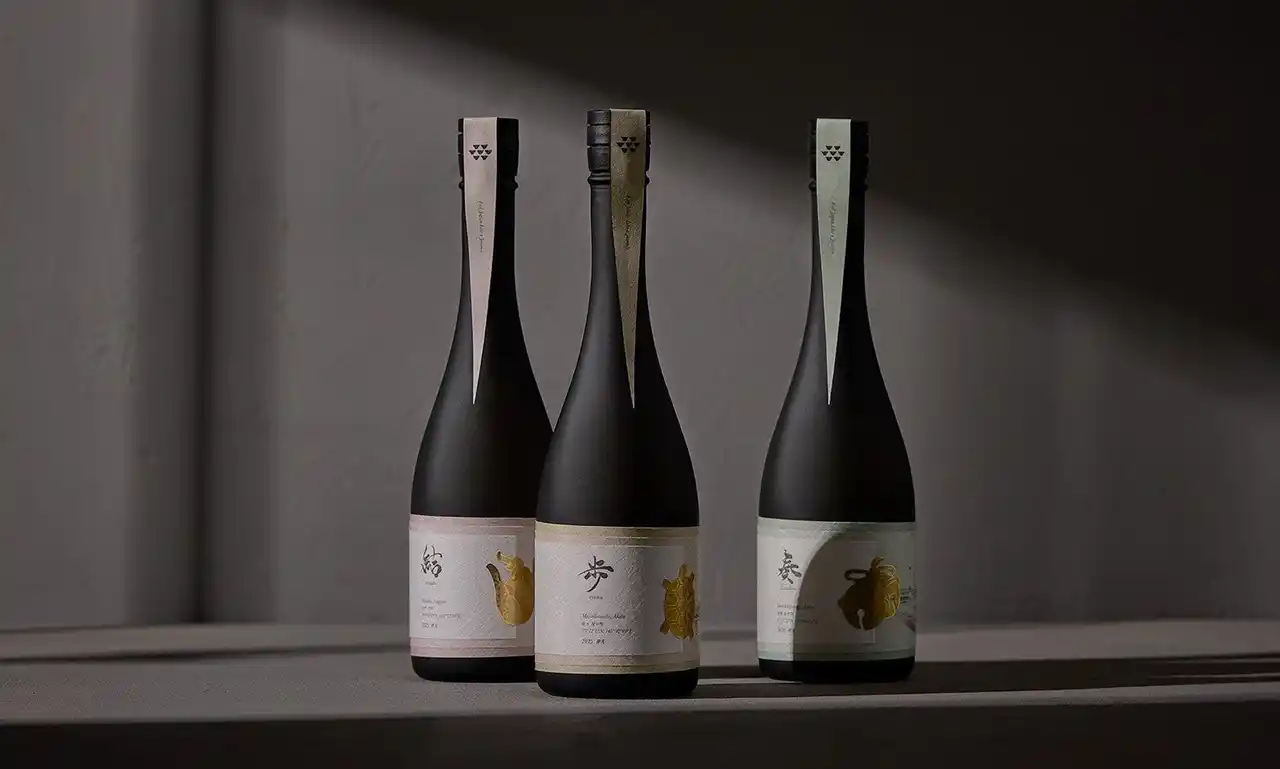 【株式会社THREE】 iF DESIGN AWARD 2026 Gold受賞の日本酒ブランド「和圖／WAZU」、新商品を含む4銘柄を携え、4月29日よりGINZA SIX B2Fに登場