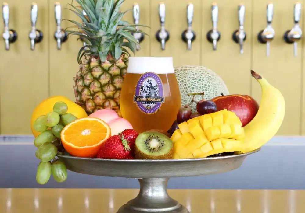 サンクトガーレン タップルーム、フルーツビール8種が揃う「夏のフルーツビール祭り」2025年7月17日より開催