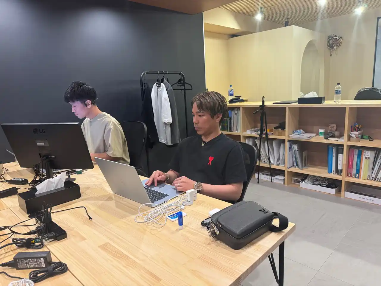 【アレン株式会社】 「ごめん、ローン落ちた…」は、もう言わせない。リフォーム業界の悪習“気まずい2週間”を撲滅する、スマホで完結するローン審査革命。