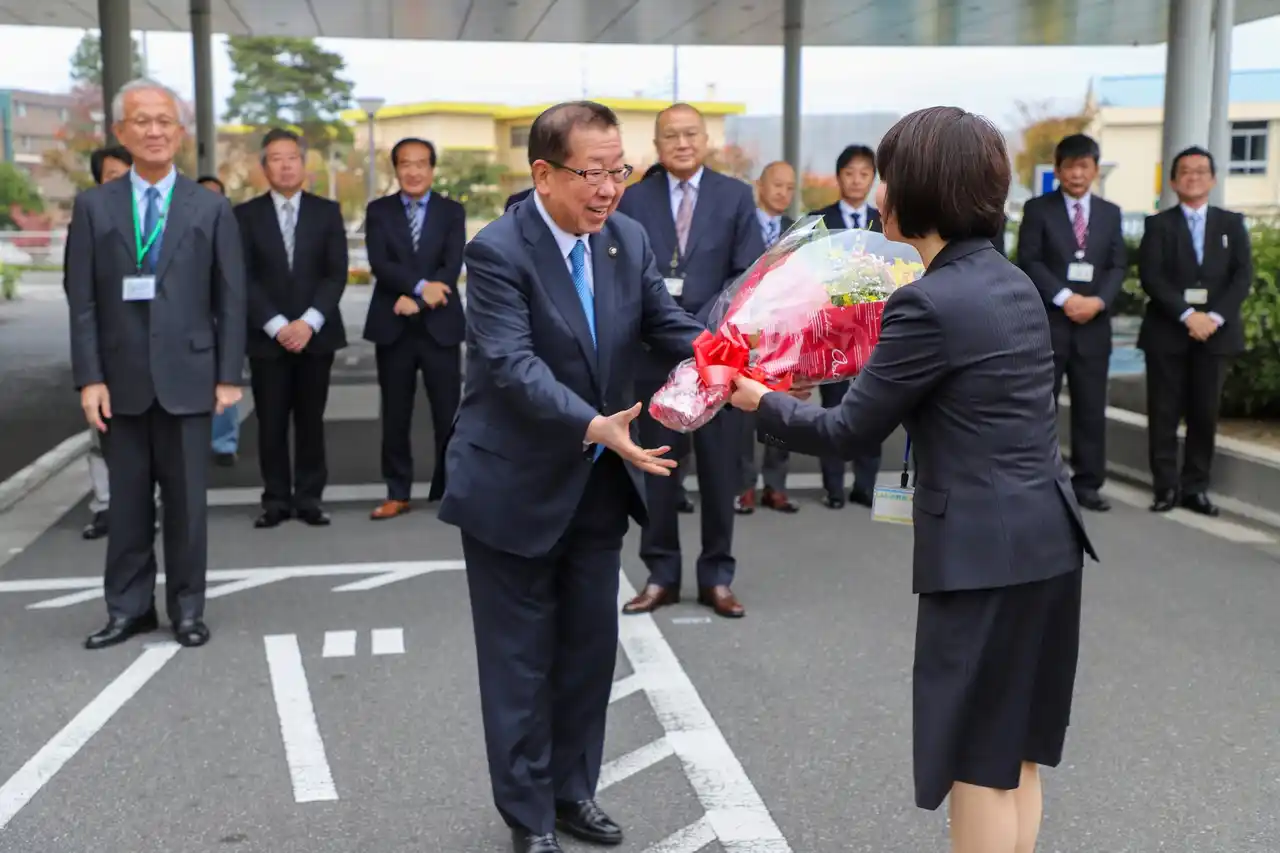 【埼玉県ふじみ野市】 ふじみ野市長の初登庁でのあいさつ