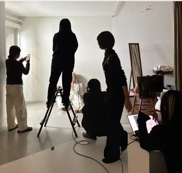 【有限会社三景スタジオ】 aimme振袖展示会にて、VancouverFashionWeekの最新コレクションの一部を先行公開決定。