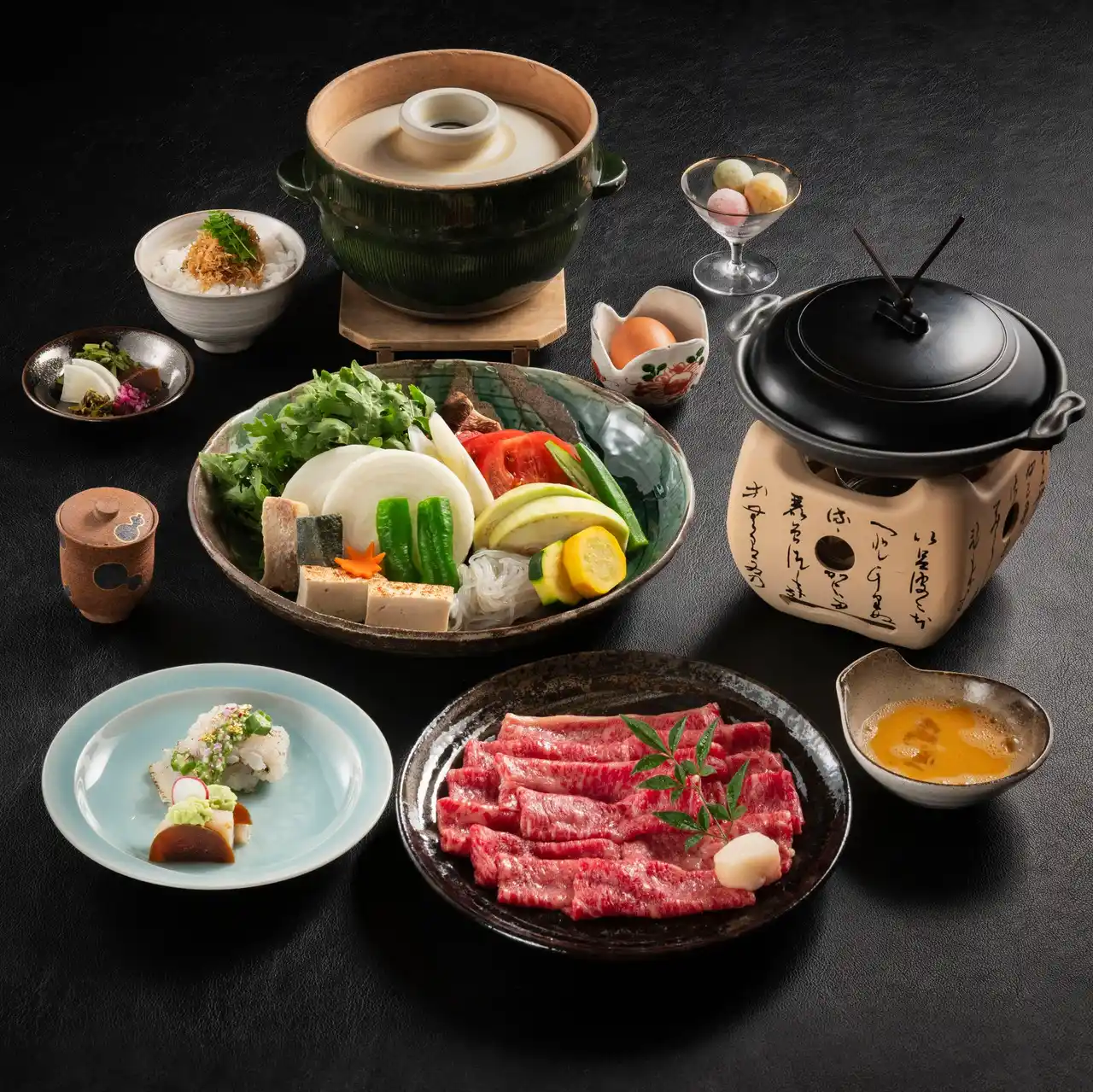 【南禅寺参道 菊水】～四季折々の美と味を愉しむ～匠の土鍋ご飯と味わう美食の一人鍋を京都で「国産黒毛和牛サーロイン すき焼き御膳」2025年8月1日より提供開始(1日10食限定)