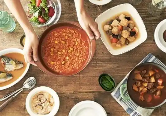 【株式会社小田急百貨店】 「防災の日」で関心高まる！普段使いもできる「防災グッズ」の販売会を実施