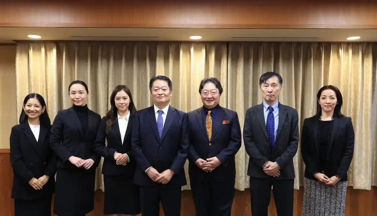 秩序あるインバウンド観光推進委員会がキャンペーン第3弾の山梨県・長崎幸太郎知事を表敬訪問