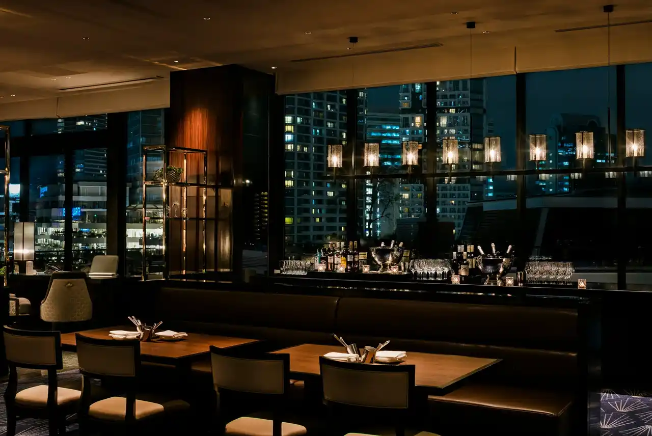 【ヒルトン横浜】『ホテル×ラウンジ×貸切』― 1日1組限定の二次会プランを販売開始。さらにスペシャリティレストラン「Ocean Milano」では、ランチタイムの団体貸切プランも受付開始。