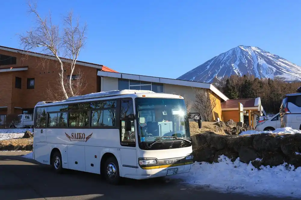 【富士観光開発株式会社】 12月26日(金)より、ふじてんと河口湖駅間を結ぶ便利な「ふじてんシャトルバス」運行開始！