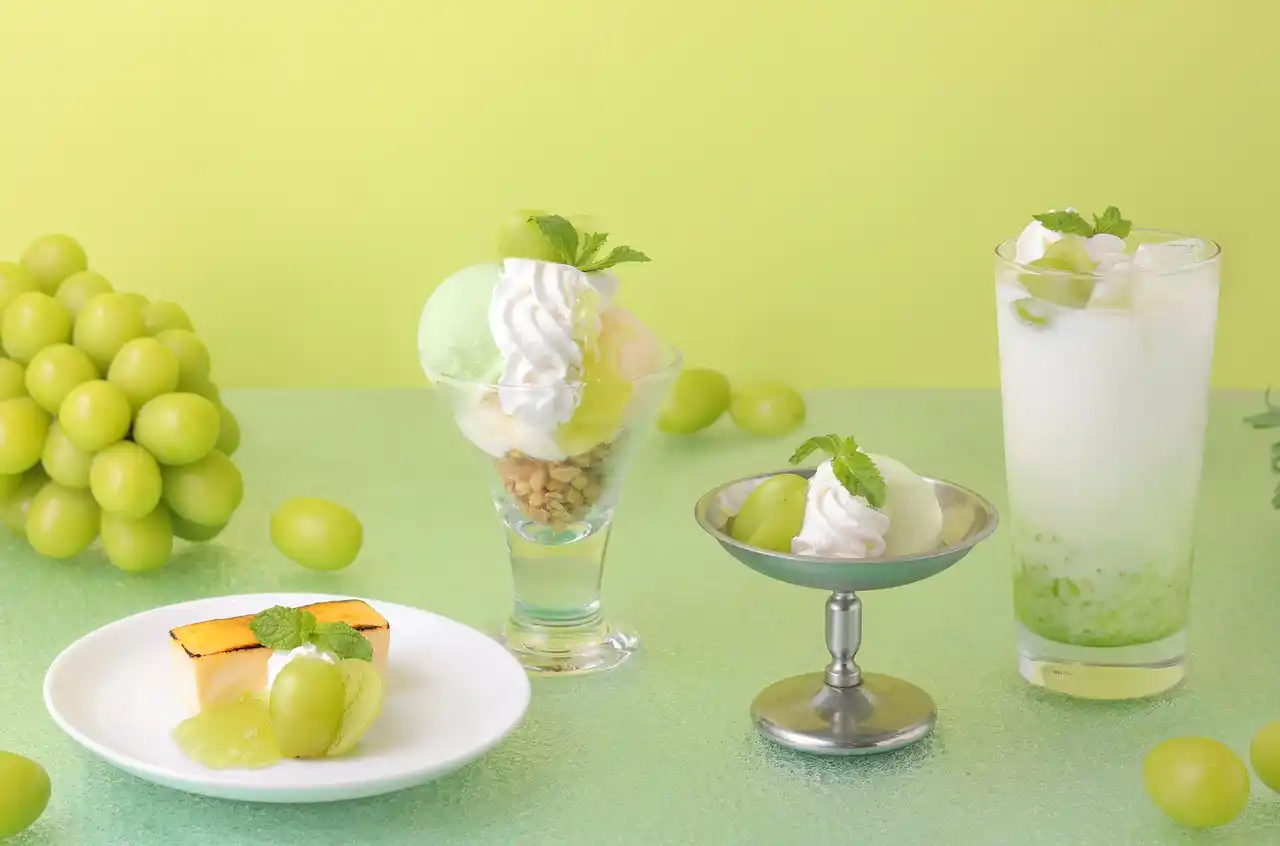 フロートの『あたま』シリーズ、旬のマスカットが登場！ステーキ宮のシャインマスカットフェア