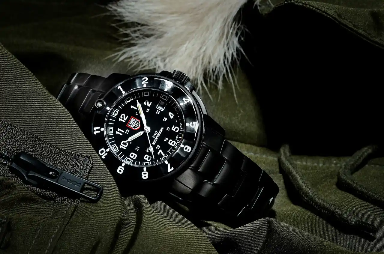 【株式会社リベルタ】 【ルミノックス】伝説的人気を博した初代パイロットウォッチ誕生から26年。ヘリテージコレクションに満を持して登場！オリジナルを忠実に再現したF-117ナイトホークモデル