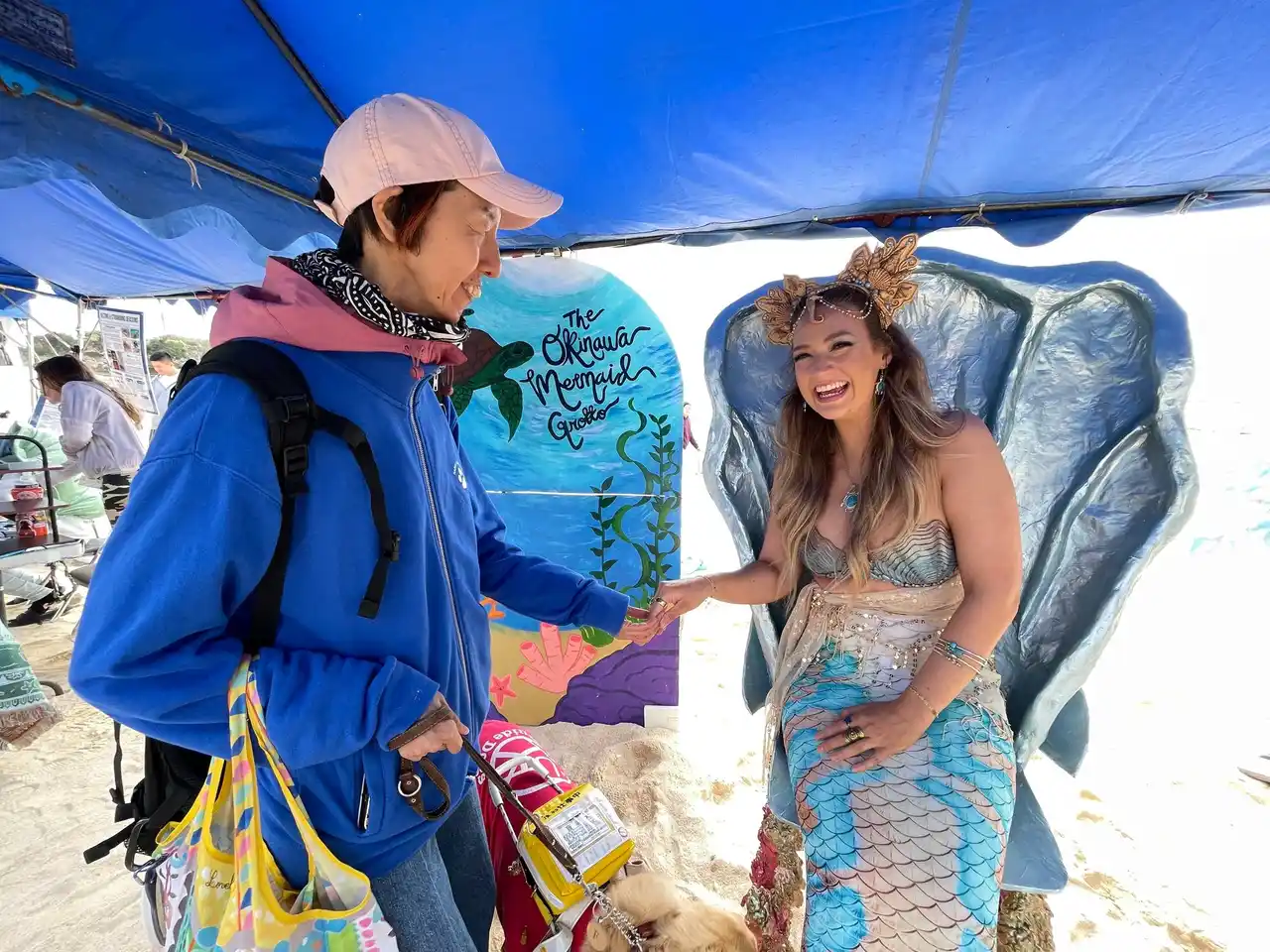 10年ぶりウミガメ孵化の読谷ビーチ、海を守るフェスに1,400人！