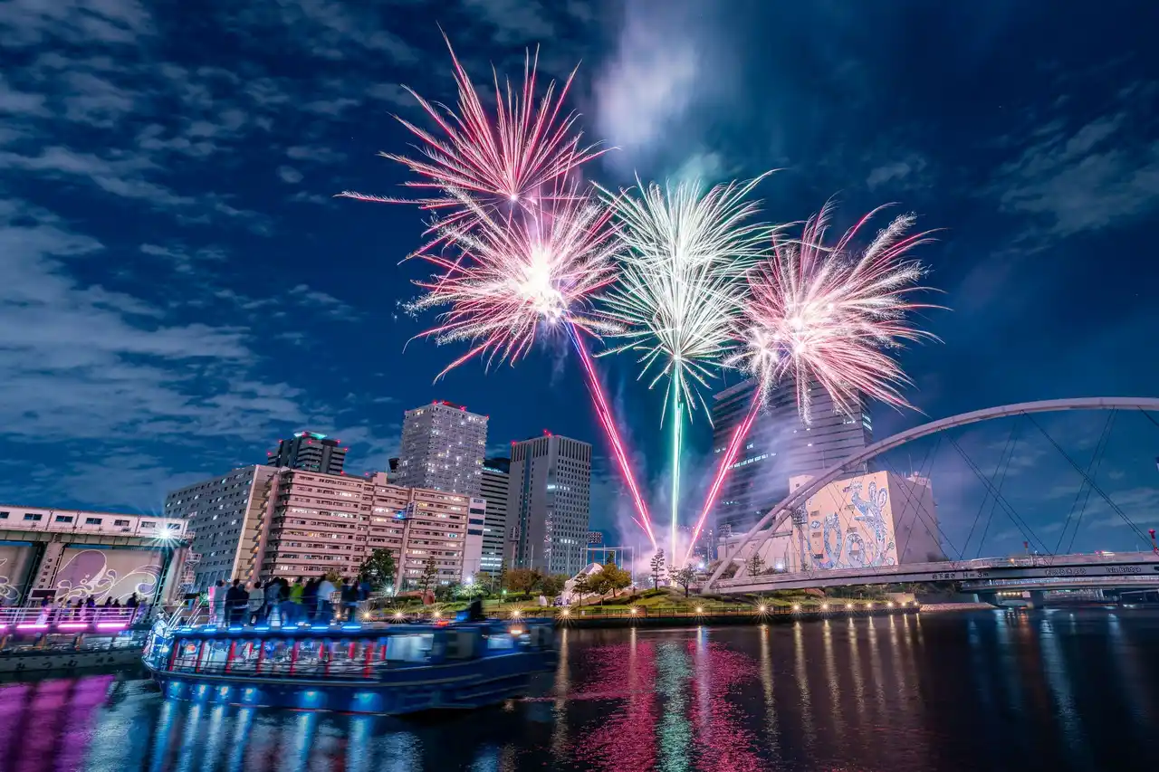 【株式会社宿場JAPAN】 約8,000発の花火を目の前で！品川区ふるさと納税返礼品に宿場JAPAN「しながわ秋の花火運河まつり花火観覧チケット」が登場！