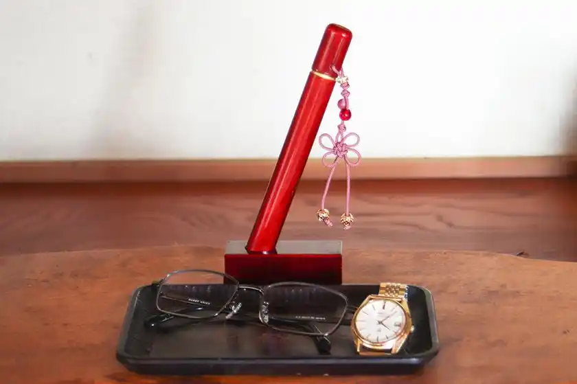 思い思いの供養を身近に心に寄り添う手元供養品「灯(とう／ともり)」登場