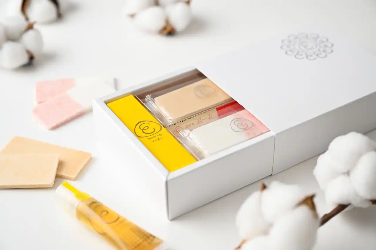 【株式会社榮太樓總本鋪】 冬のひとときをやさしく包む。【オンラインストア限定】