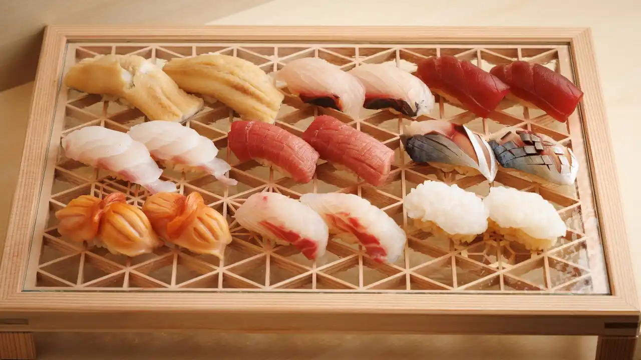 Makuakeで290万円を達成し話題沸騰「大宮 鮨 裏無垢」12月14日OPEN | 神コスパ鮨コースが大宮に上陸