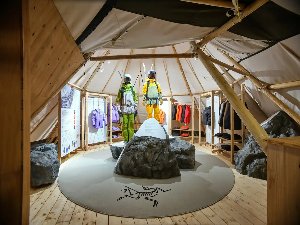 【アークテリクス】 2025 Winter Campaign 「ARC’TERYX NISEKO HUT」12月20日（土）よりスタート