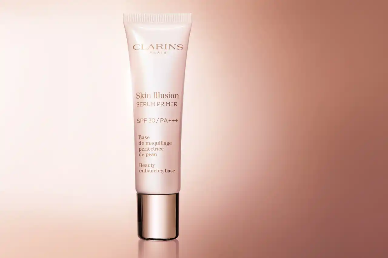 【クラランス株式会社】 第二の肌のように包み込む、美容液UVプライマーが新登場