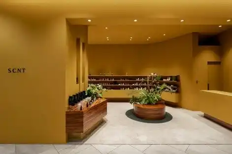 フレグランスを“物語”から選ぶという提案。名古屋栄・中日ビルに香りのセレクトショップ「S.C.N.T（セント）」が誕生