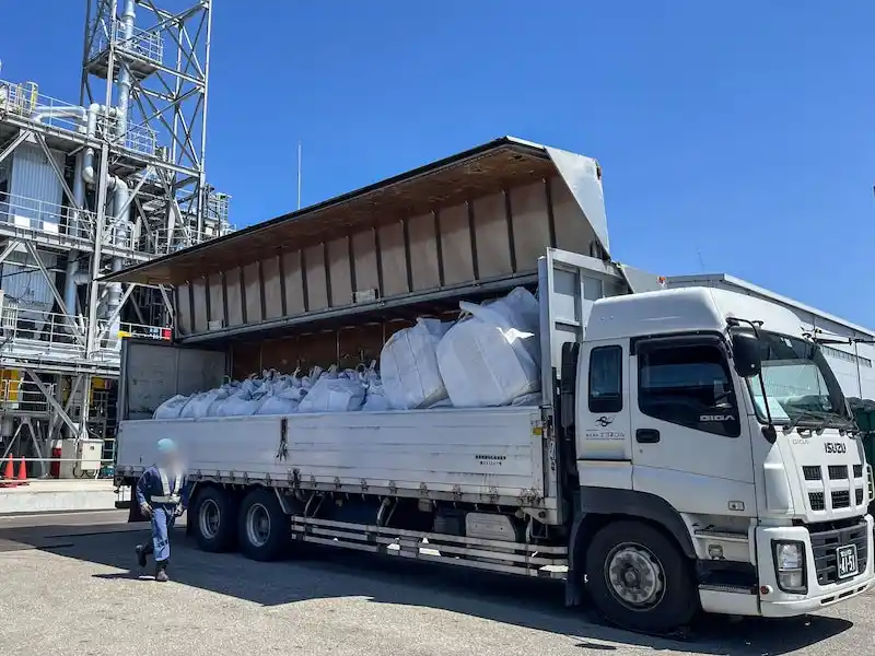 【エンビプロ・ホールディングス】 エンビプログループ、ケミカルリサイクル実証事業にて廃プラスチック類の原料管理業務（BPO）を開始