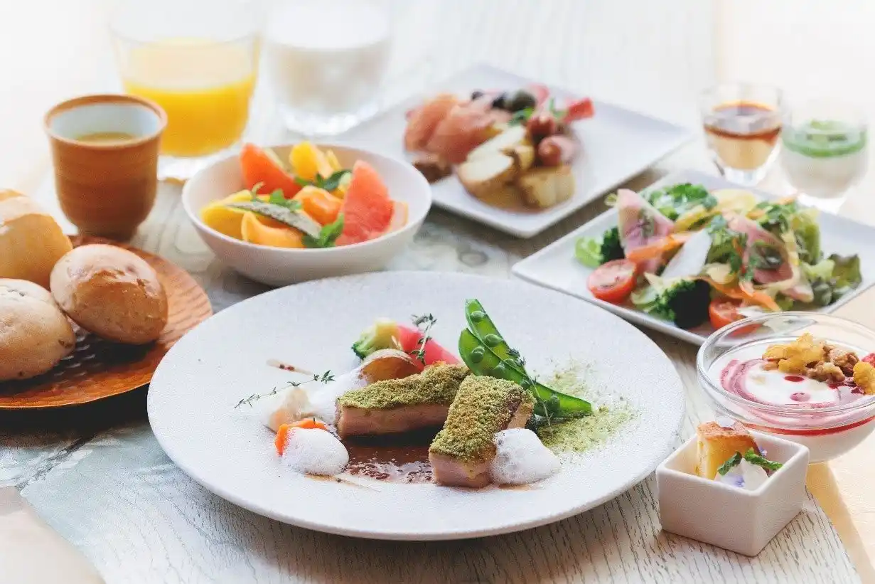 【THE KNOT SAPPORO】「選べる、彩る、ビストロノミー モーニング at THE KNOT」提供開始